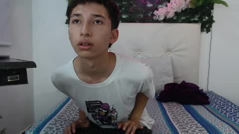 adam_sweet__ online show from April 6, 2026, 10:33 pm
