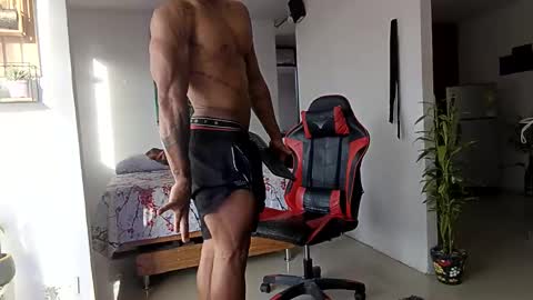 Adam Valencia online show from November 26, 2025, 9:27 pm