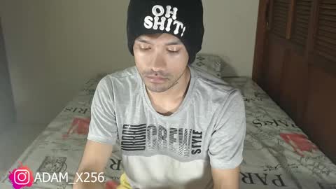 instagram  adam x256 online show from December 19, 2024, 2:56 am