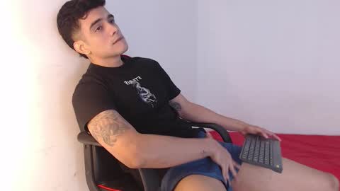 Hello guys excuse my absence I will be absent for several days for health reasons I hope you understand thank you very much. online show from October 30, 2025, 5:09 am