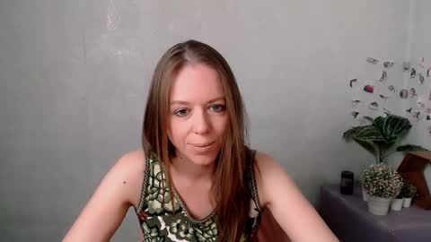 adamais_ online show from June 5, 2026, 6:52 am