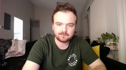 Snapshot of adamishere1 chatting on February 25, 2026, 1:15 am Britishadam online show from February 25, 2026, 1:15 am