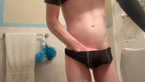 adamllamas online show from February 14, 2025, 10:07 am