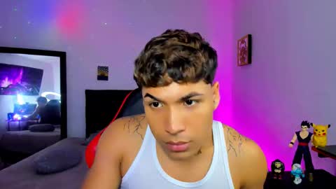 Snapshot of adams_collins chatting on October 1, 2025, 10:27 pm Adams online show from October 1, 2025, 10:27 pm