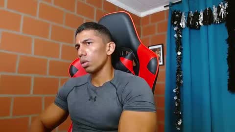 Adan Sin online show from December 2, 2024, 6:54 pm
