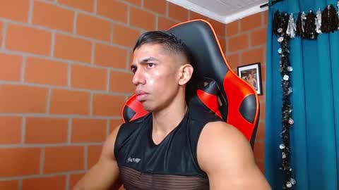 Adan Sin online show from December 11, 2024, 3:05 pm