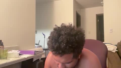 Snapshot of adapper9 chatting on October 16, 2025, 9:21 am adapper9 online show from October 16, 2025, 9:21 am