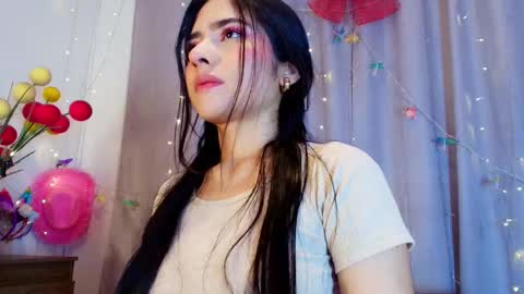  Adara Johnson  online show from January 12, 2026, 11:48 am