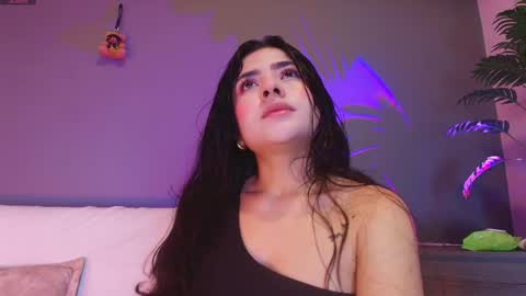Snapshot of adara_johnson_ chatting on April 23, 2026, 11:42 am Adara Johnson online show from April 23, 2026, 11:42 am