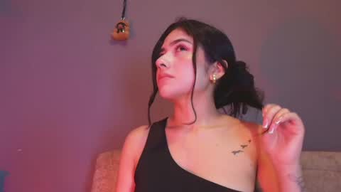Snapshot of adara_johnson_ chatting on May 6, 2026, 11:48 am Adara Johnson online show from May 6, 2026, 11:48 am