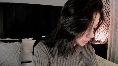 Snapshot of adeelinee chatting on April 28, 2026, 7:52 pm Ade online show from April 28, 2026, 7:52 pm