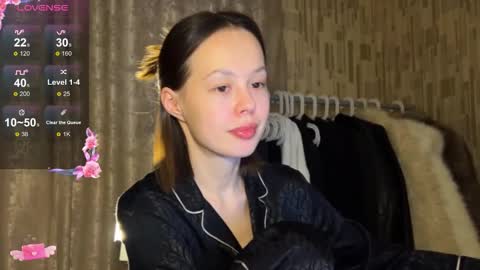 Snapshot of adel_evans chatting on February 1, 2026, 11:03 pm Adele online show from February 1, 2026, 11:03 pm