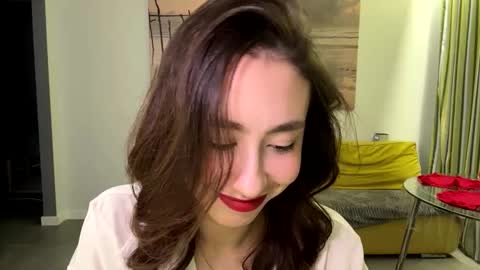 Snapshot of adelaidethilges chatting on February 17, 2026, 7:20 pm Stella online show from February 17, 2026, 7:20 pm