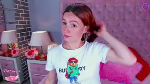 Adelaine online show from March 8, 2025, 6:10 am