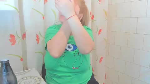 izabellamilf online show from March 9, 2025, 10:52 pm