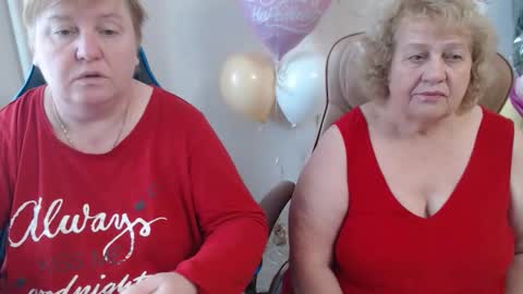 Snapshot of adelandsofia chatting on October 21, 2025, 8:15 am AdelAndSofia online show from October 21, 2025, 8:15 am