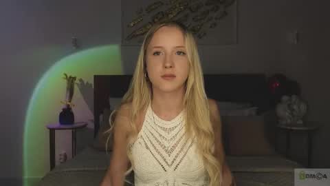 Snapshot of adele_armas chatting on March 18, 2026, 9:18 pm Adele online show from March 18, 2026, 9:18 pm