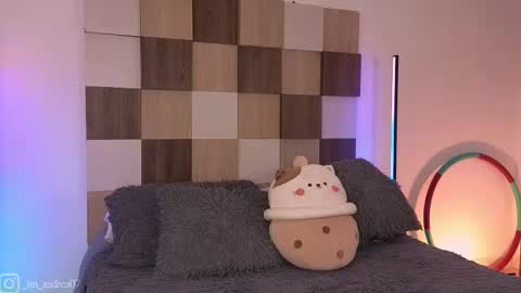 Andrea online show from February 25, 2026, 1:21 pm