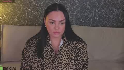 Snapshot of adele_crown chatting on February 5, 2026, 4:39 am Adele online show from February 5, 2026, 4:39 am