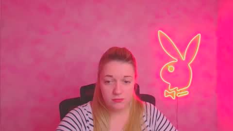 Adele online show from November 24, 2025, 12:27 pm