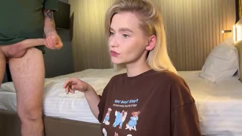 Adele Nick online show from November 10, 2025, 12:15 pm