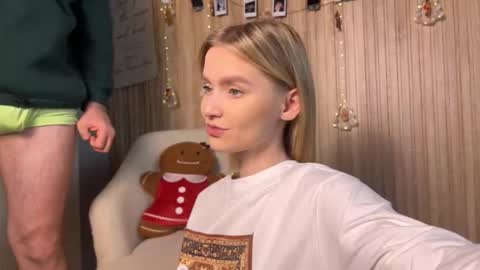 Adele Nick online show from January 6, 2026, 9:57 am