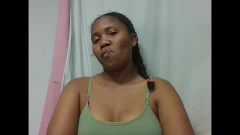 Snapshot of adelealy chatting on November 1, 2025, 7:05 pm adelealy online show from November 1, 2025, 7:05 pm