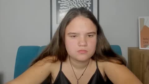 adelecruzz online show from November 29, 2025, 1:14 pm