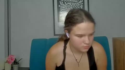 Snapshot of adelecruzz chatting on February 16, 2026, 1:18 pm adelecruzz online show from February 16, 2026, 1:18 pm