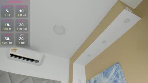 Snapshot of adelehottman chatting on February 24, 2025, 12:05 pm Adele online show from February 24, 2025, 12:05 pm