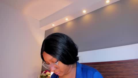 Snapshot of adelehottman chatting on October 27, 2025, 12:20 pm Adele online show from October 27, 2025, 12:20 pm