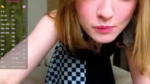 Snapshot of adelina_cowell chatting on June 24, 2026, 2:05 pm Adelina online show from June 24, 2026, 2:05 pm