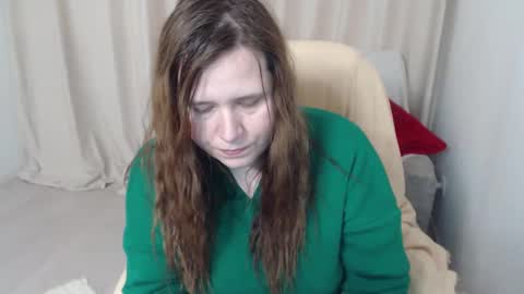 adelinalawson online show from March 6, 2025, 7:10 pm