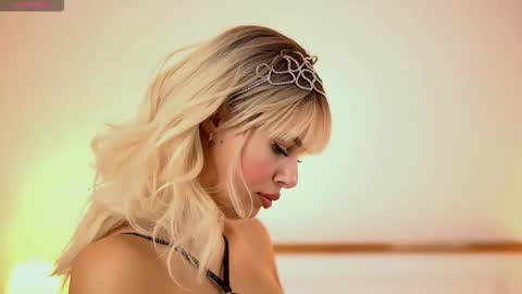 Ade online show from October 8, 2025, 2:20 am