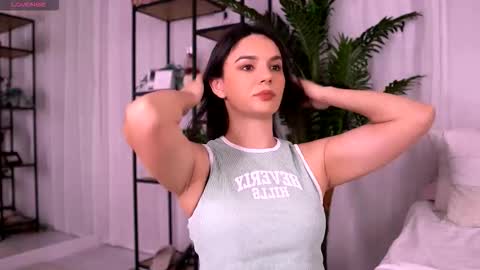 Adelle online show from January 9, 2026, 5:32 am