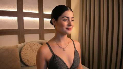 Adhara  online show from October 30, 2025, 1:12 pm