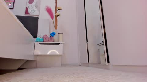 Save the date 23 NOVEMBER for a incendiary day with me  online show from February 8, 2025, 10:51 pm