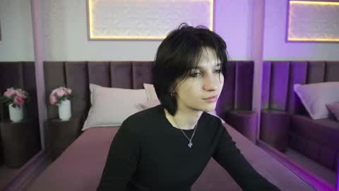 Snapshot of adonbev chatting on May 14, 2026, 5:36 am adonbev online show from May 14, 2026, 5:36 am