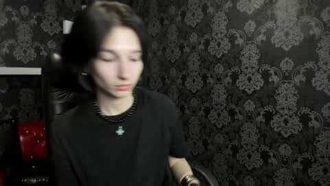 Snapshot of adonbev chatting on May 23, 2026, 5:12 am adonbev online show from May 23, 2026, 5:12 am