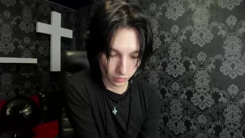 Snapshot of adonbev chatting on May 24, 2026, 5:12 am adonbev online show from May 24, 2026, 5:12 am