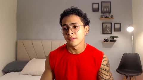 Adonis online show from September 23, 2025, 5:32 am