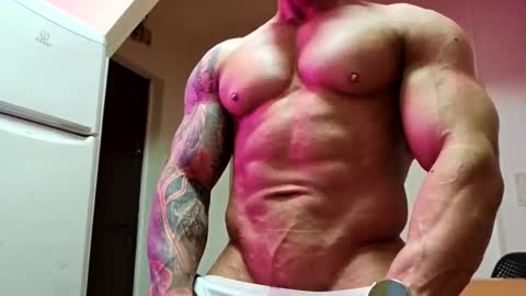 Snapshot of adonis_msc chatting on April 6, 2026, 1:01 pm Adonis online show from April 6, 2026, 1:01 pm