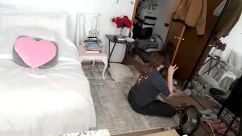 adorable22 online show from February 1, 2026, 8:18 pm