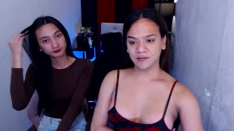 Snapshot of adorable_andrea chatting on December 15, 2024, 7:53 pm adorable_andrea online show from December 15, 2024, 7:53 pm