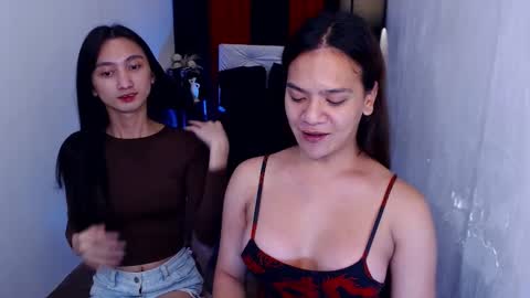 Snapshot of adorable_andrea chatting on December 15, 2024, 10:58 pm adorable_andrea online show from December 15, 2024, 10:58 pm