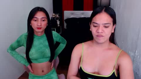 Snapshot of adorable_andrea chatting on December 21, 2024, 4:25 pm adorable_andrea online show from December 21, 2024, 4:25 pm