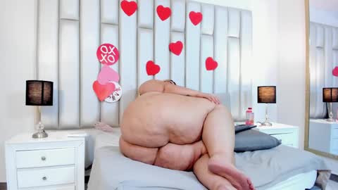 ANDREA PEREZ online show from February 13, 2025, 5:54 pm