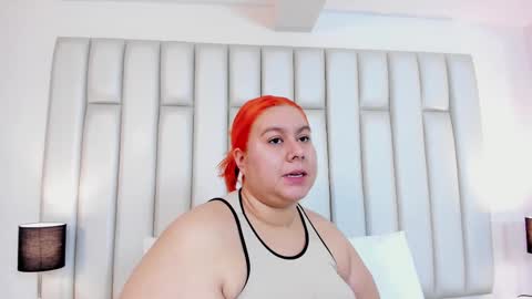 ANDREA PEREZ online show from February 19, 2025, 11:49 am