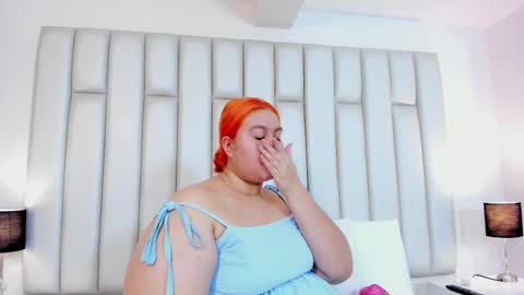 ANDREA PEREZ online show from February 20, 2025, 11:53 am