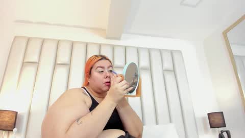 ANDREA PEREZ online show from October 17, 2025, 11:35 am